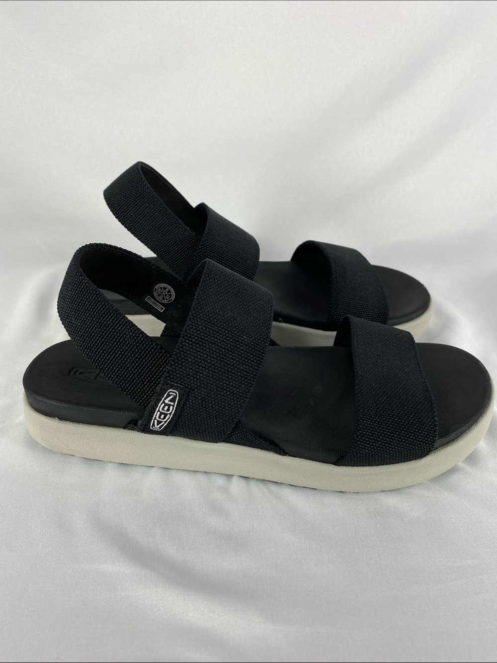 KEEN Women’s Black Stretch Webbing Comfort Sport Sandals Size 9